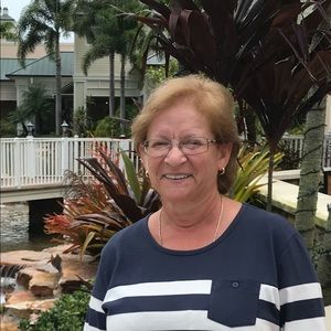 Meet your Posher, Doris